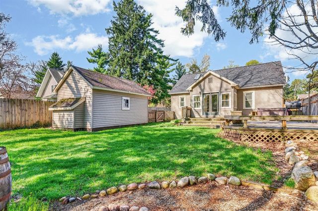 616 Pinehurst Boulevard, Kalamazoo, MI 49006