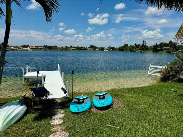 13351 SW 46th St, Miami, FL 33175