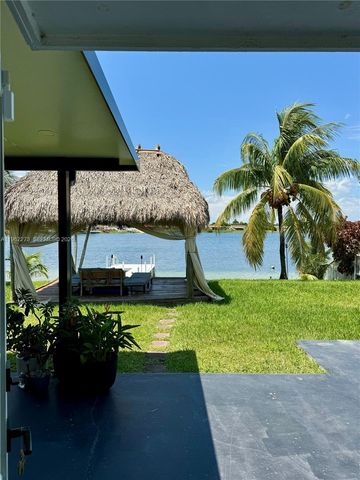 13351 SW 46th St, Miami, FL 33175