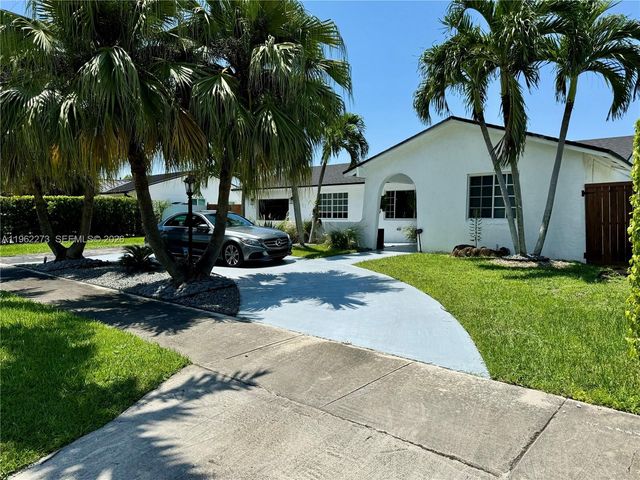 13351 SW 46th St, Miami, FL 33175