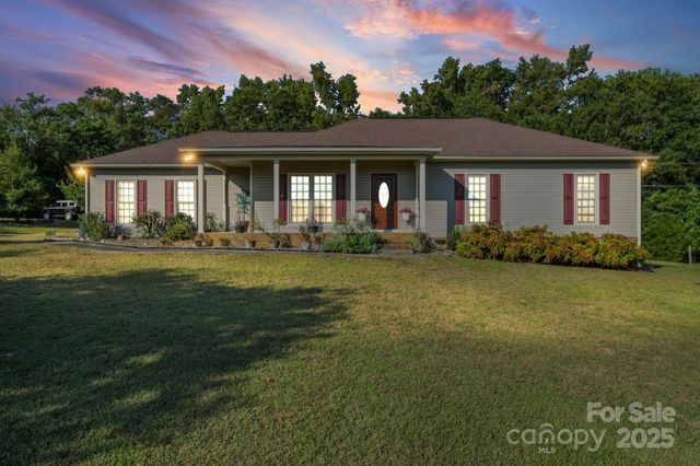 6298 Nc 742 South S, Wadesboro, NC 28170