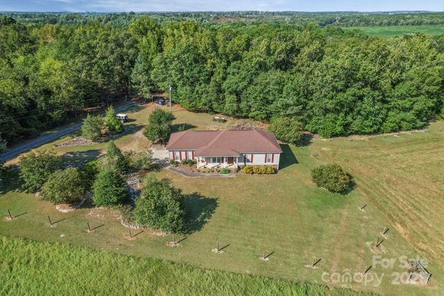6298 Nc 742 South S, Wadesboro, NC 28170