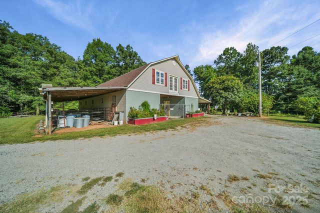 6298 Nc 742 South S, Wadesboro, NC 28170
