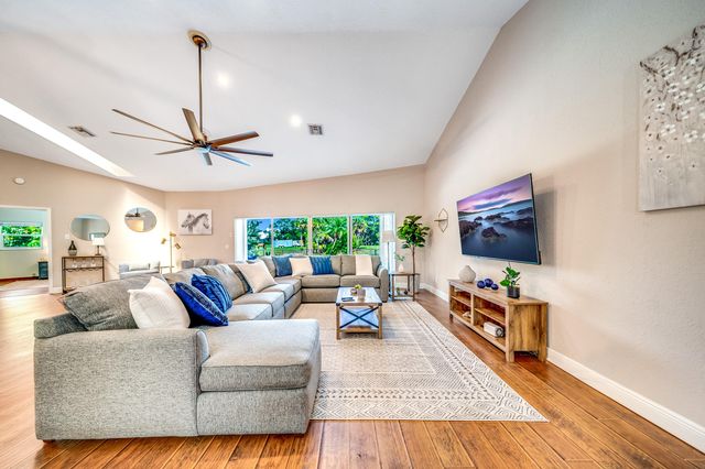 2329 Seaford Drive, Wellington, FL 33414