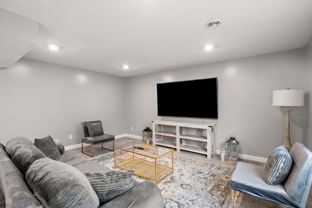 6674 Annabelle Court, Hamel, MN 55340
