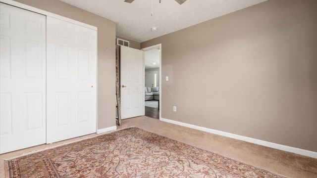 1298 Bluejack Lane, Heath, OH 43056