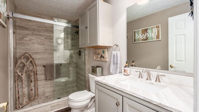 1298 Bluejack Lane, Heath, OH 43056