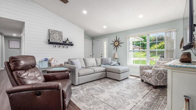 1298 Bluejack Lane, Heath, OH 43056