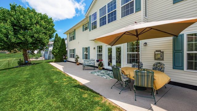 1298 Bluejack Lane, Heath, OH 43056