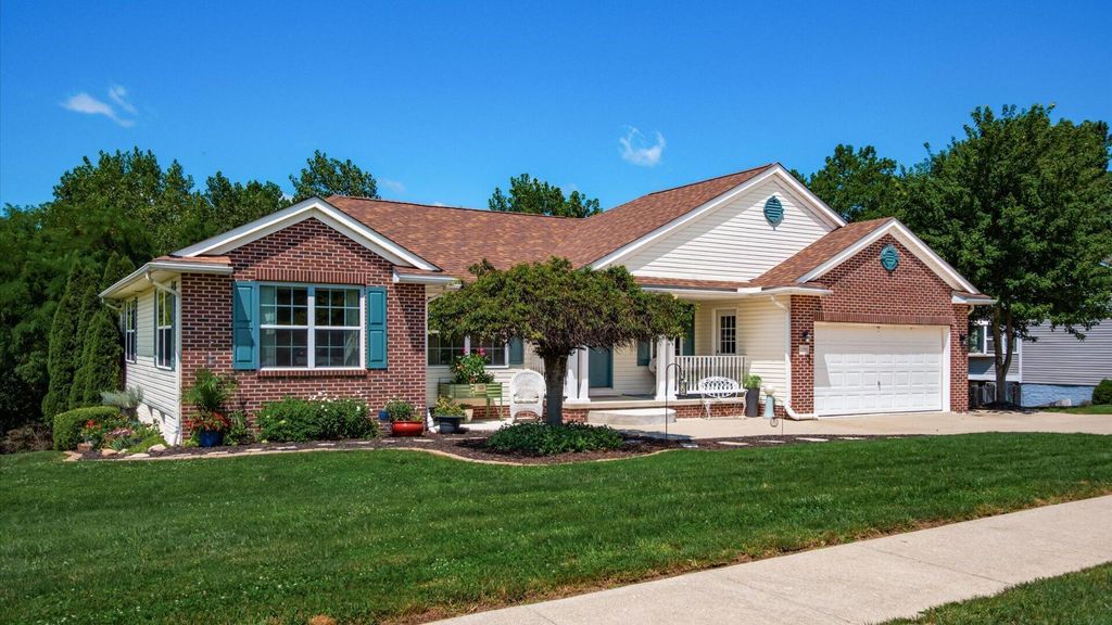 1298 Bluejack Lane, Heath, OH 43056