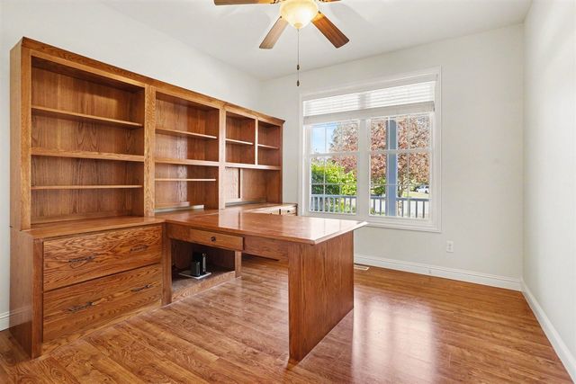 2221 Hunters Run, Kalamazoo, MI 49048
