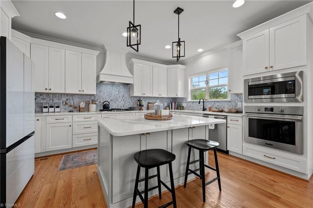 2007 Bob Jessup Drive, Greensboro, NC 27455