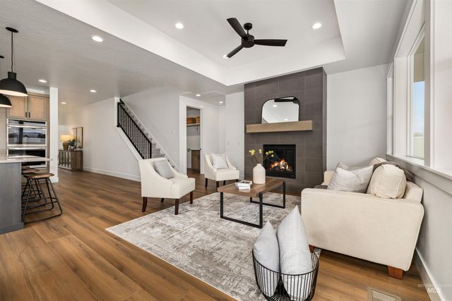 652 N Morning Glory Avenue, Eagle, ID 83616