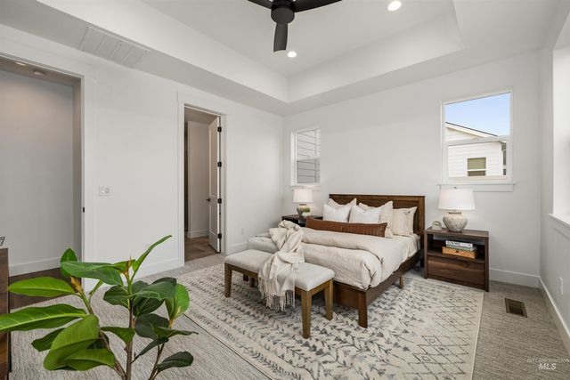 652 N Morning Glory Avenue, Eagle, ID 83616