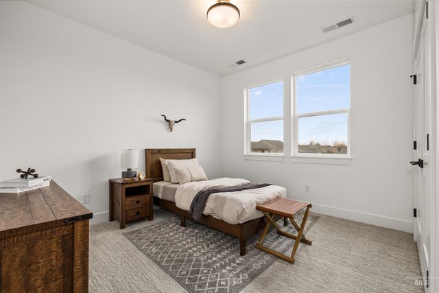 652 N Morning Glory Avenue, Eagle, ID 83616