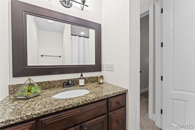 8424 Rock Ridge Court, Edwardsville, IL 62025