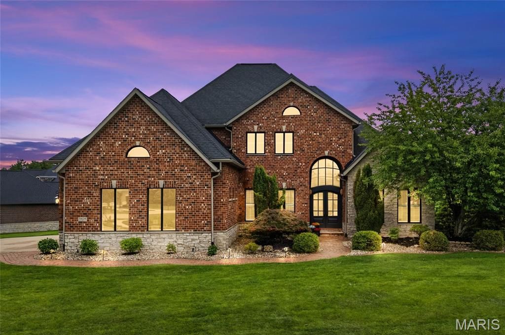 8424 Rock Ridge Court, Edwardsville, IL 62025