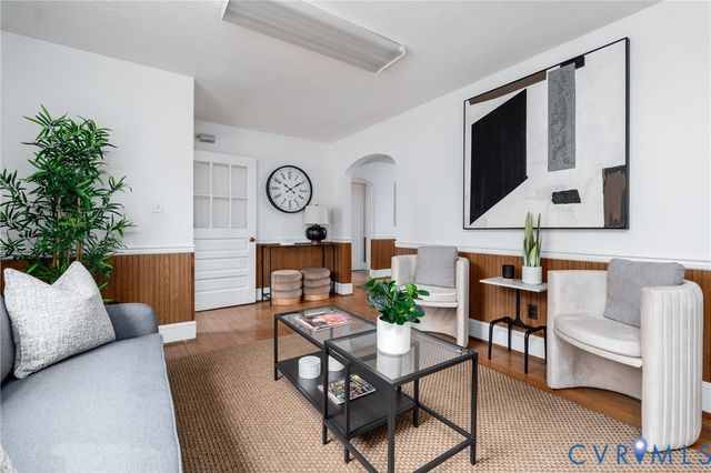 2004 Snead Ave, Colonial Heights, VA 23834