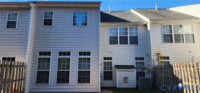 10505 Barbara Ln, Glen Allen, VA 23233