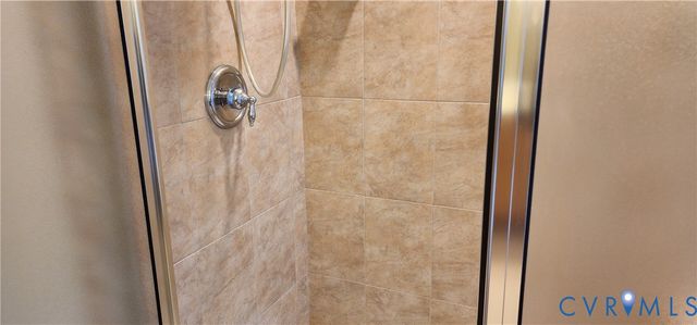 10505 Barbara Ln, Glen Allen, VA 23233