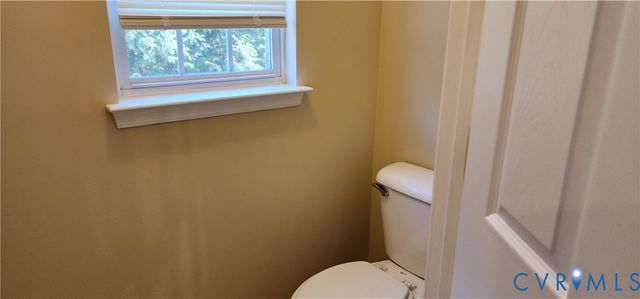 10505 Barbara Ln, Glen Allen, VA 23233