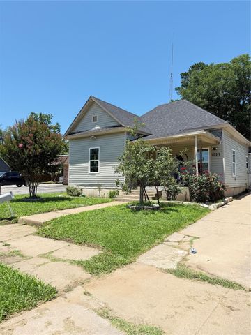 1027 W Crawford Street, Denison, TX 75020