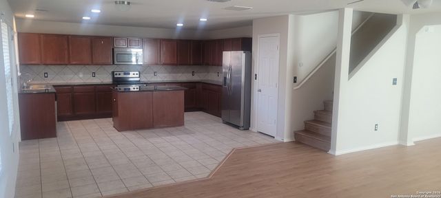 267 Palma Noce, San Antonio, TX 78253