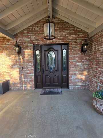 13557 Pineridge Court, Yucaipa, CA 92399