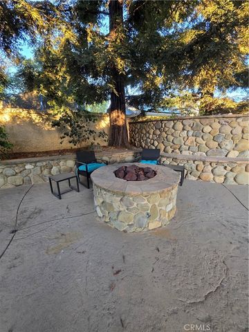 13557 Pineridge Court, Yucaipa, CA 92399