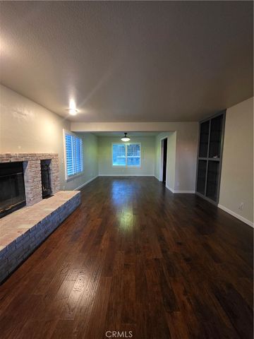 13557 Pineridge Court, Yucaipa, CA 92399