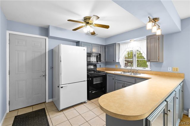 26 Geer Avenue, Utica, NY 13501
