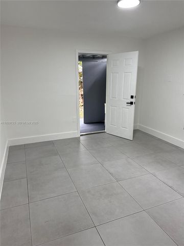 2917 NW 23rd Ave, Miami, FL 33142