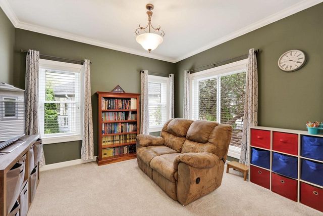 1500 Kentlands Court, Waunakee, WI 53597