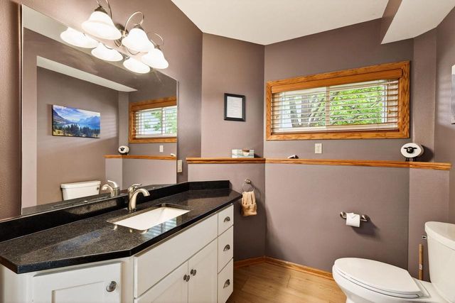 1500 Kentlands Court, Waunakee, WI 53597