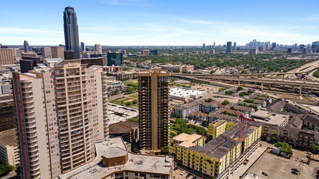 3350 Mccue Road 2404, Houston, TX 77056
