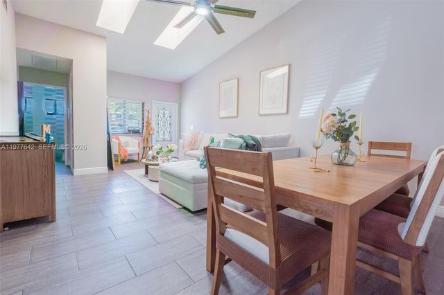 1662 N 14th Ter 0, Hollywood, FL 33020