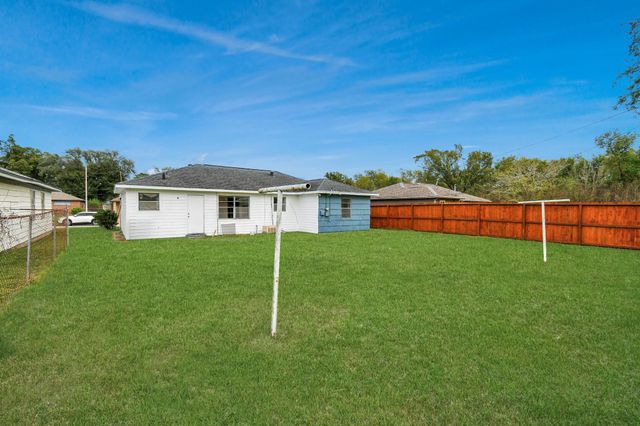 8534 Fillmore Street, Houston, TX 77029