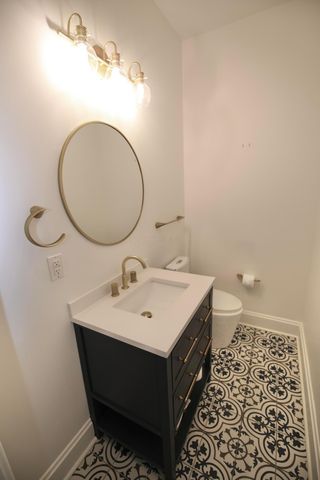 310 E Beck Street, Columbus, OH 43206