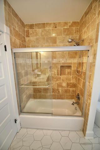 310 E Beck Street, Columbus, OH 43206