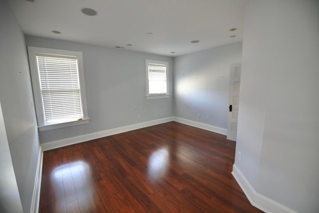 310 E Beck Street, Columbus, OH 43206