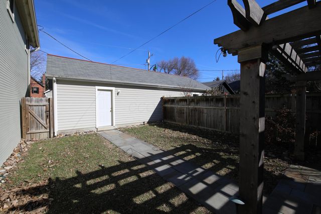 310 E Beck Street, Columbus, OH 43206