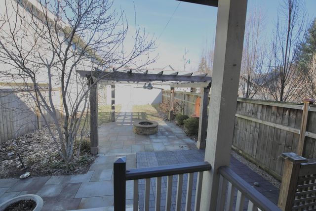 310 E Beck Street, Columbus, OH 43206