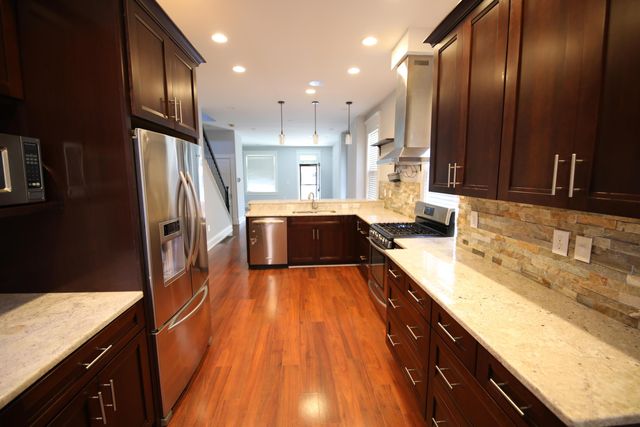 310 E Beck Street, Columbus, OH 43206