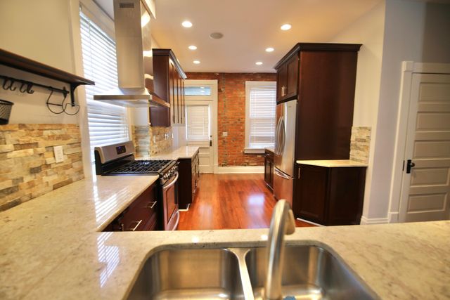 310 E Beck Street, Columbus, OH 43206