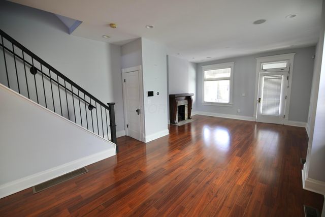 310 E Beck Street, Columbus, OH 43206