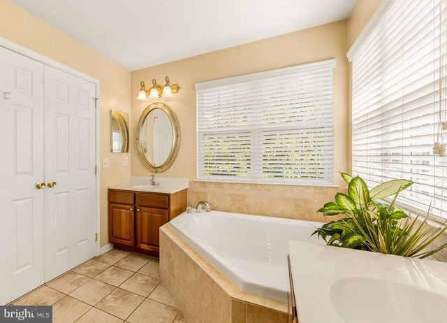 308 WELLINGTON WAY, Woolwich Twp, NJ 08085
