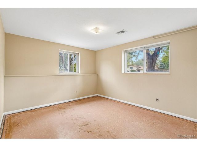 926 S Robb Way, Lakewood, CO 80226