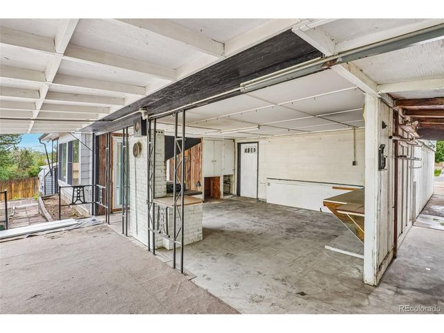 926 S Robb Way, Lakewood, CO 80226