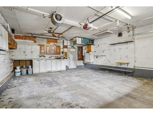 926 S Robb Way, Lakewood, CO 80226