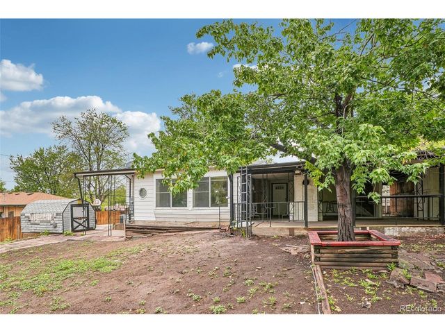 926 S Robb Way, Lakewood, CO 80226
